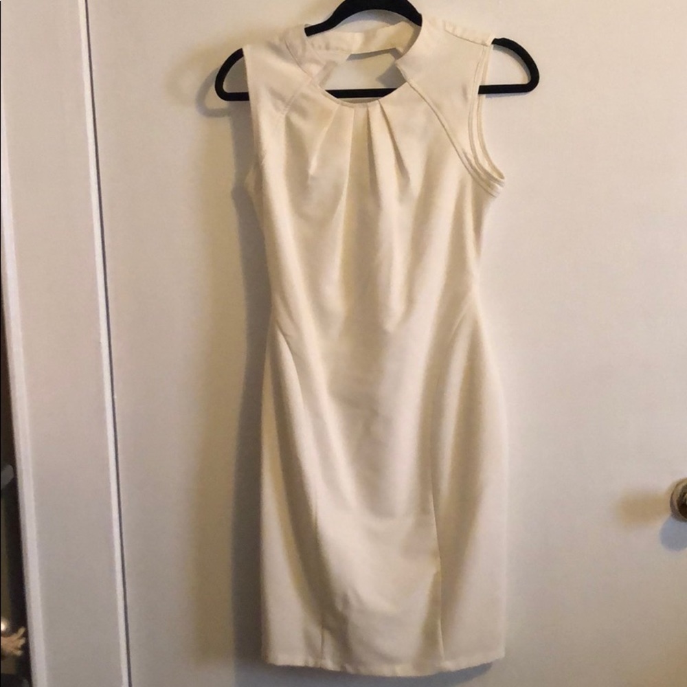 Sheath dress (off-white)